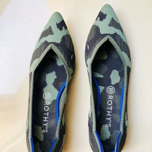 Rothy’s Olive Camouflage Points